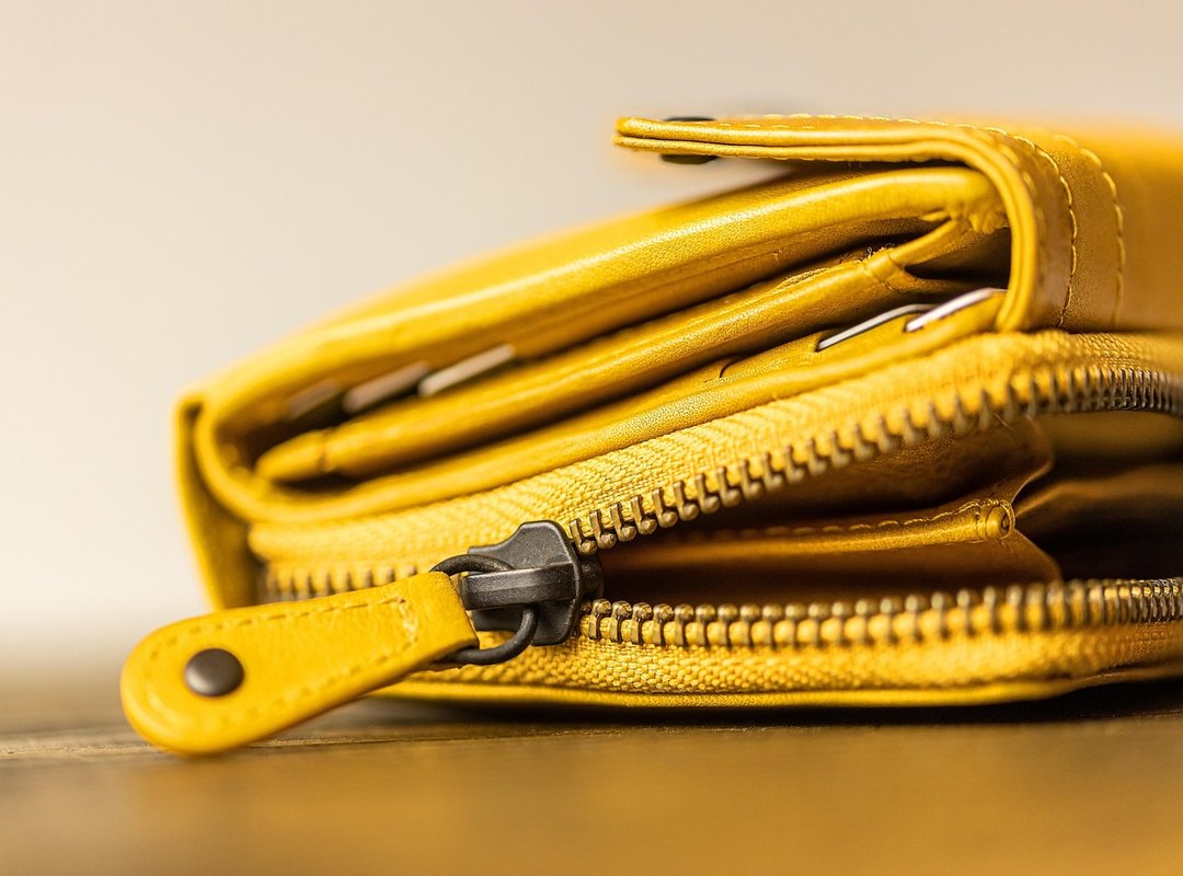 Setting Up a Secure Wallet for DeFi Interaction